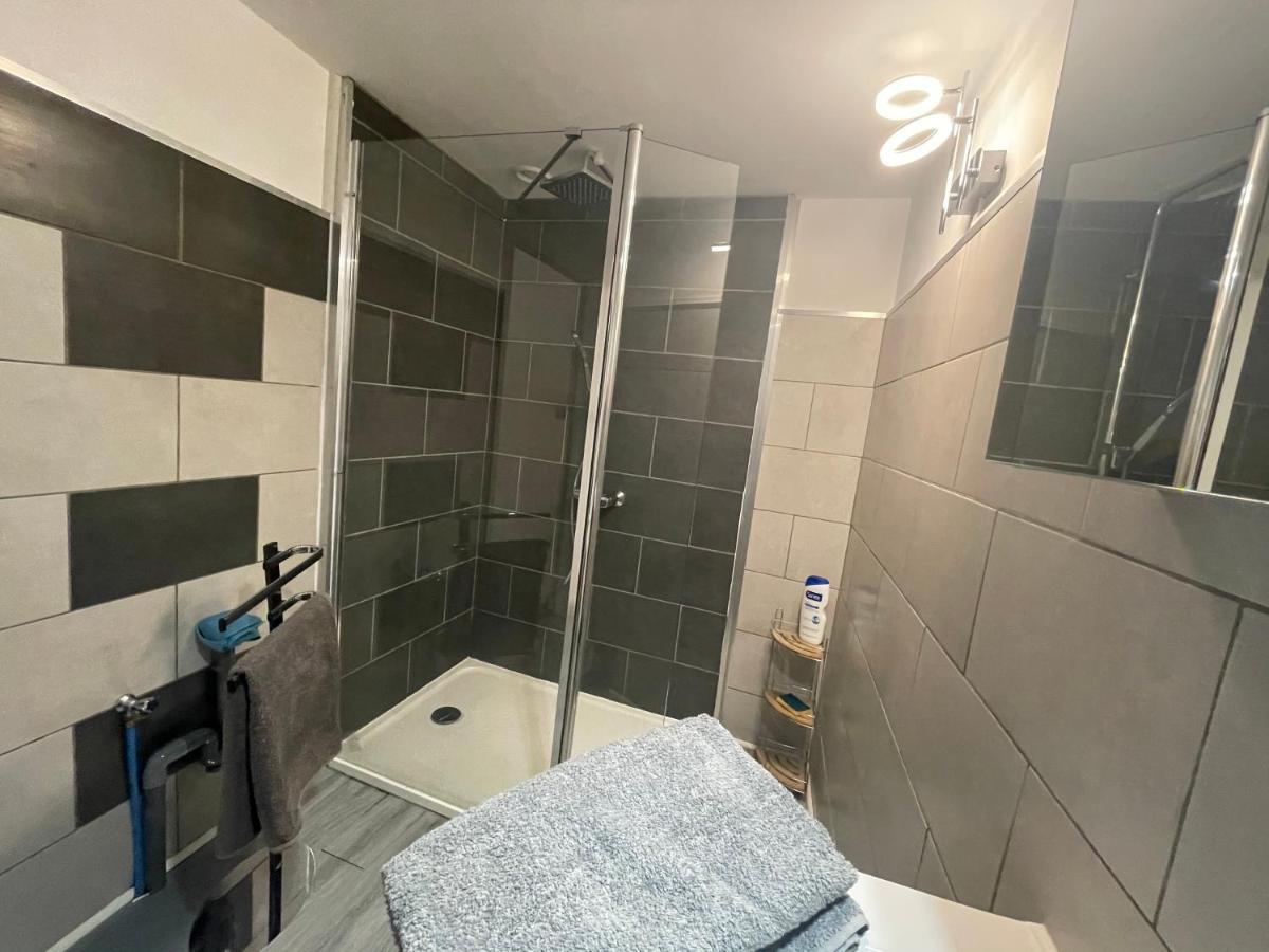 Appartement Entier Moissac Centre 30 M2 Calme Avec Cour Interieure Pour Velos A 50M Du Marche De Moissac Dış mekan fotoğraf
