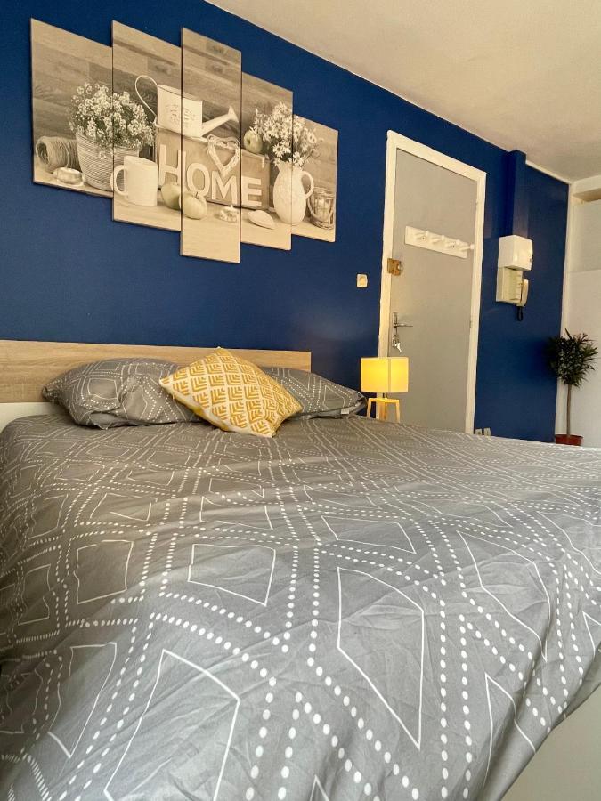 Appartement Entier Moissac Centre 30 M2 Calme Avec Cour Interieure Pour Velos A 50M Du Marche De Moissac Dış mekan fotoğraf