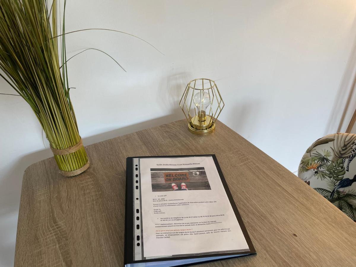 Appartement Entier Moissac Centre 30 M2 Calme Avec Cour Interieure Pour Velos A 50M Du Marche De Moissac Dış mekan fotoğraf